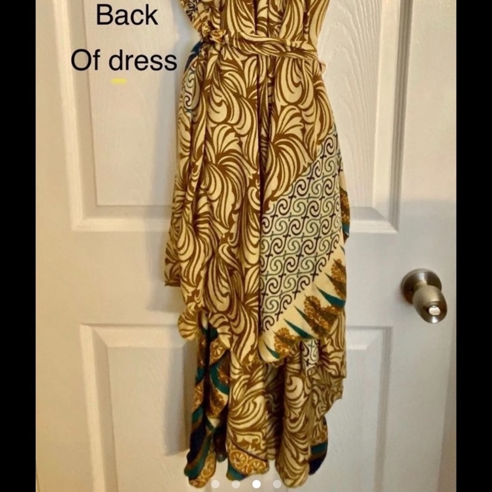 Dress - Picture 8 of 9